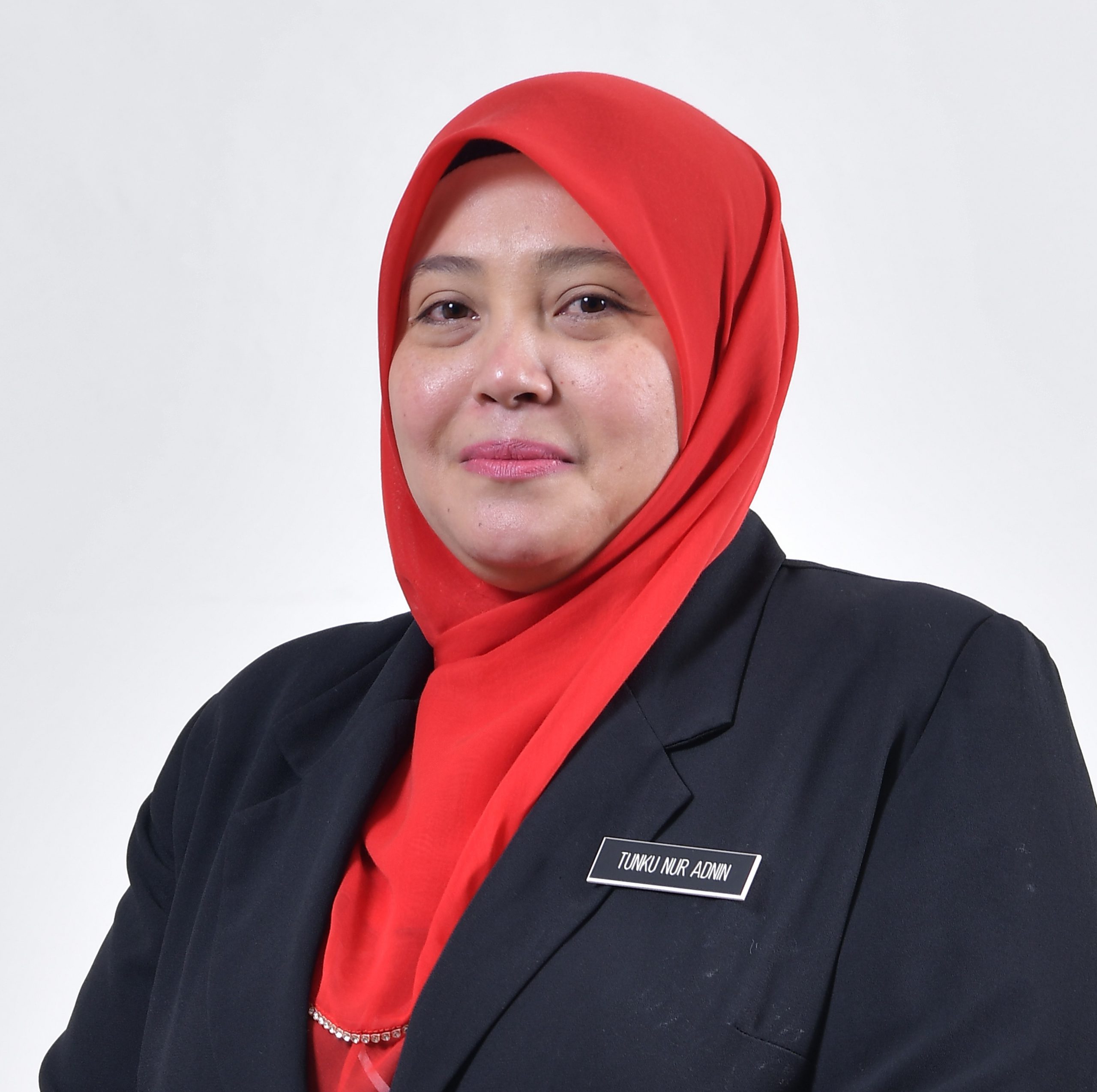 TUNKU NUR ADNIN BINTI TUNKU KUDIN