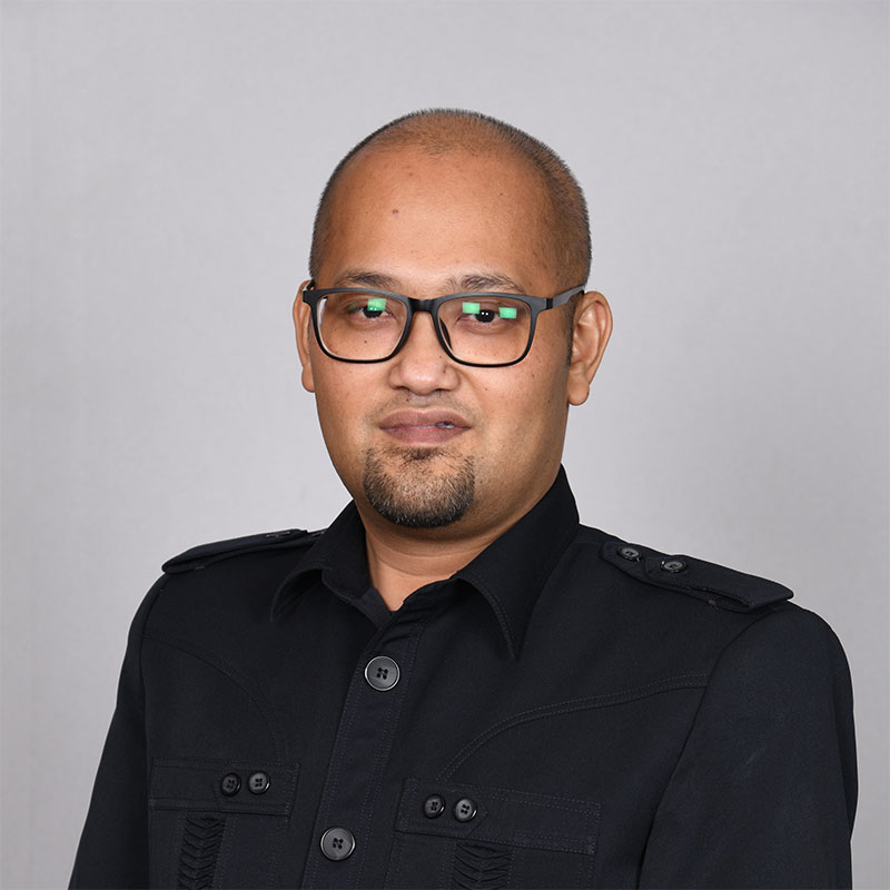 ENCIK MUHAMMAD ADHA BIN ARZEMI
